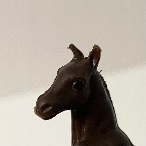 Lot of 3 ERTL Mini Animal Figures Cows and Horse - Picture 6 of 16